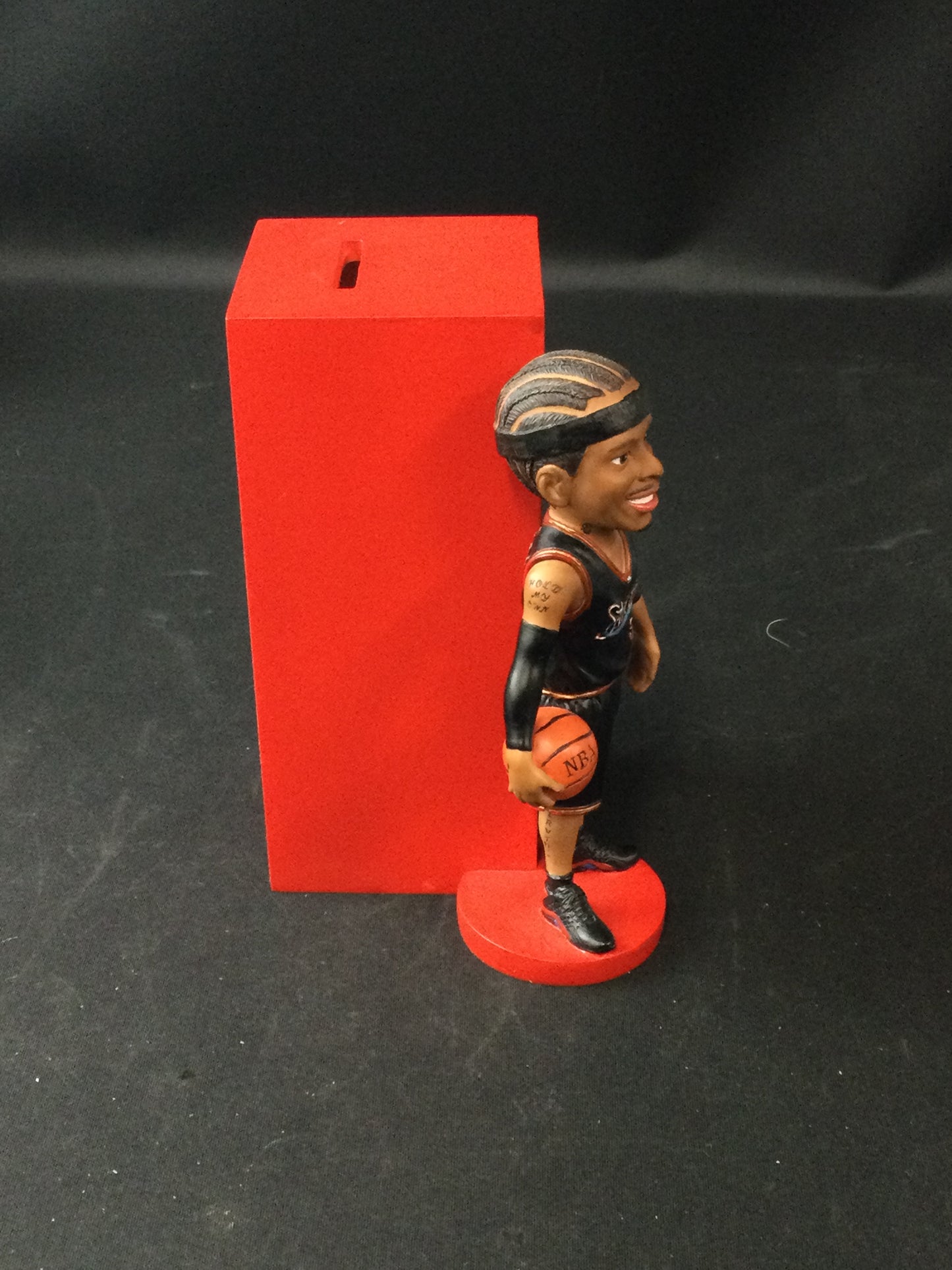 Allen Iverson Bobblehead with Basketball Locker @ Philadelphia 76ers Black Uniform