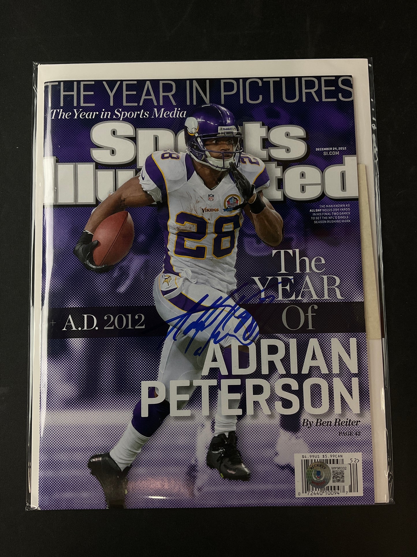 Adrian Peterson Signed Sports Illustrated NFL Beckett Certified Auto Minnesota Vikings