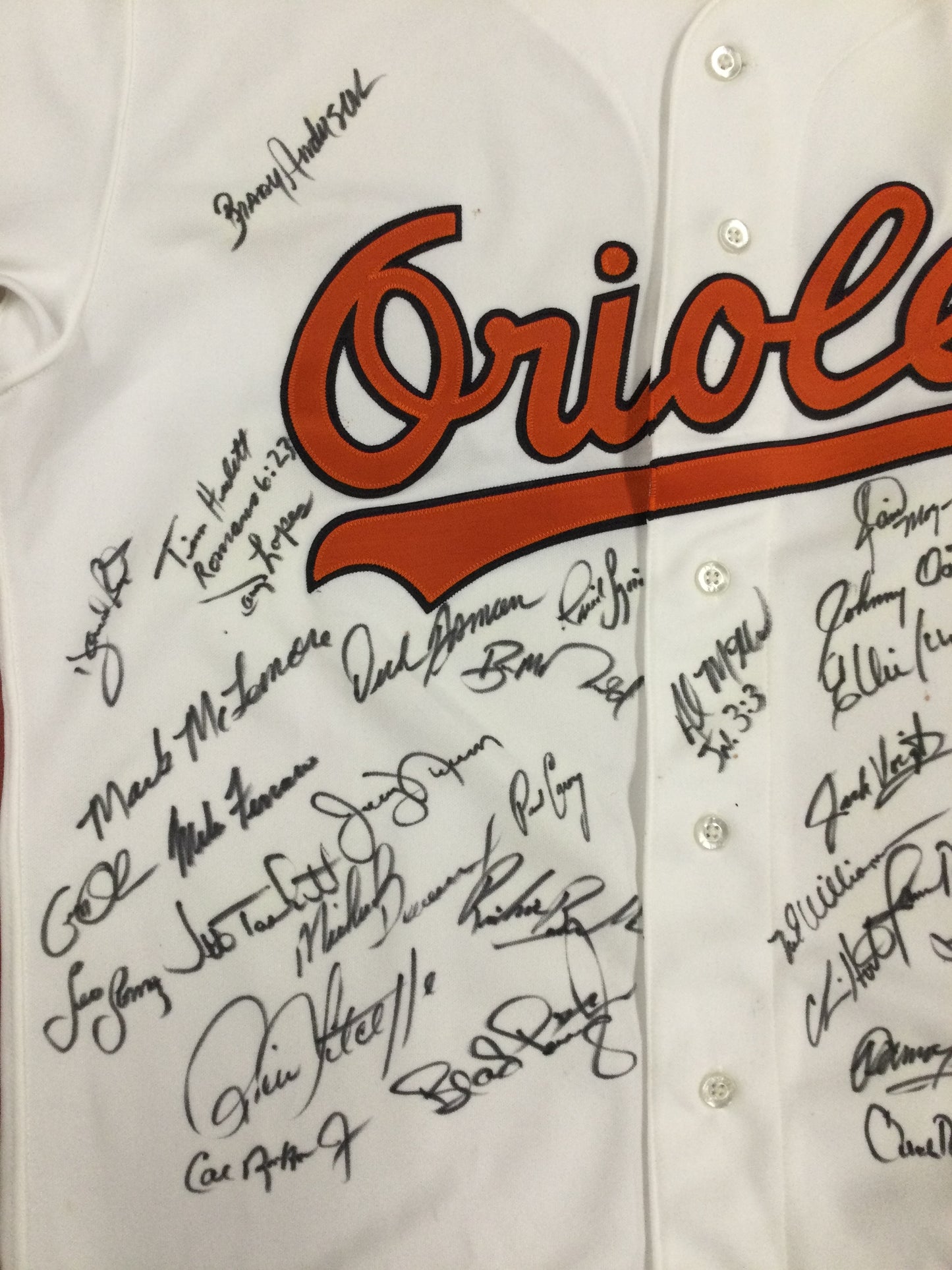 Baltimore Orioles 1993 Team Signed Jersey 37 Autos! Cal Ripken Jr, Mussina, Fernado Valenzuela++
