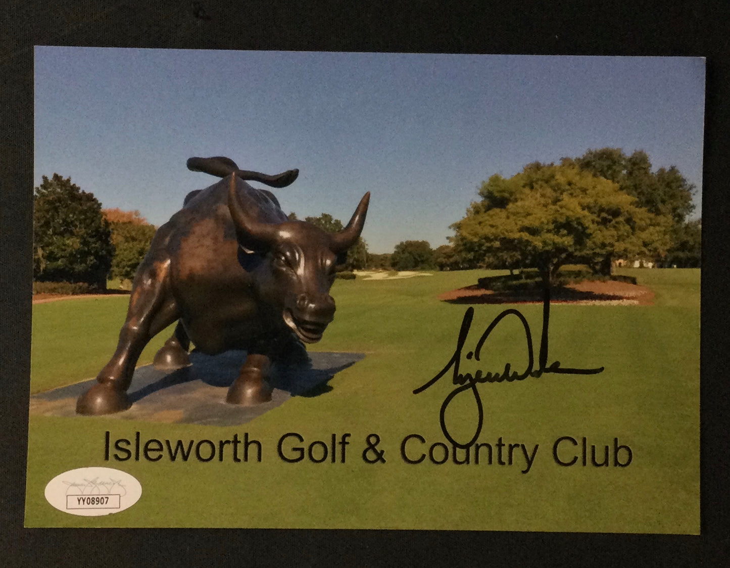 Tiger Woods SIGNED 5x7 Isleworth & Country Club Photo JSA LOA (Tiger's Home Course)