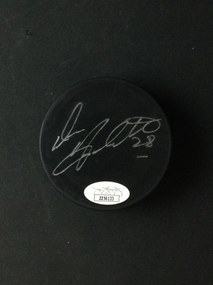 Wayne Gretzky Signed Hockey Puck with JSA LOA certified Auto Oilers/Kings/Rangers