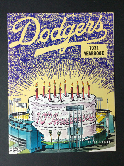 1971 L.A. Dodgers Yearbook, 10th Anniversary High Grade