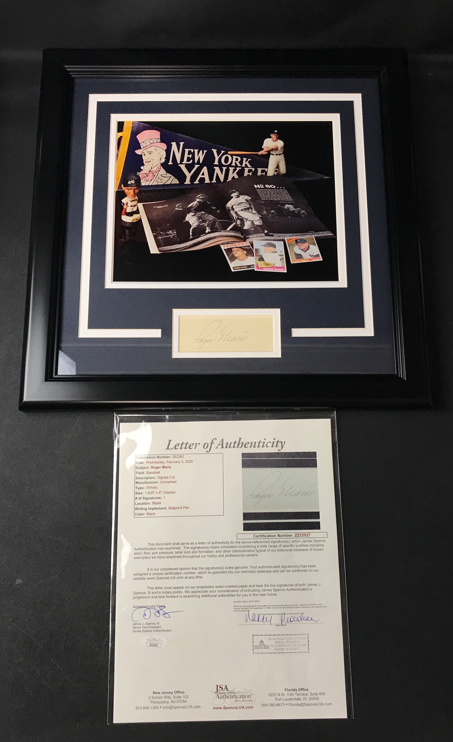 Roger Maris Signed cut with Photo, Professionally Framed with JSA LOA RARE