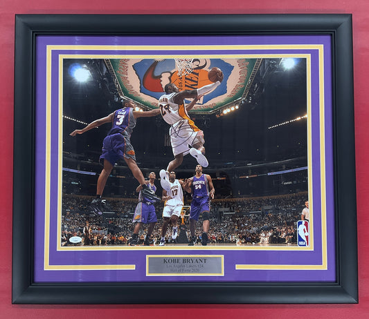 Kobe Bryant 16x20 SIGNED PHOTO Newly Matted & Framed JSA LOA Certified L.A. Lakers