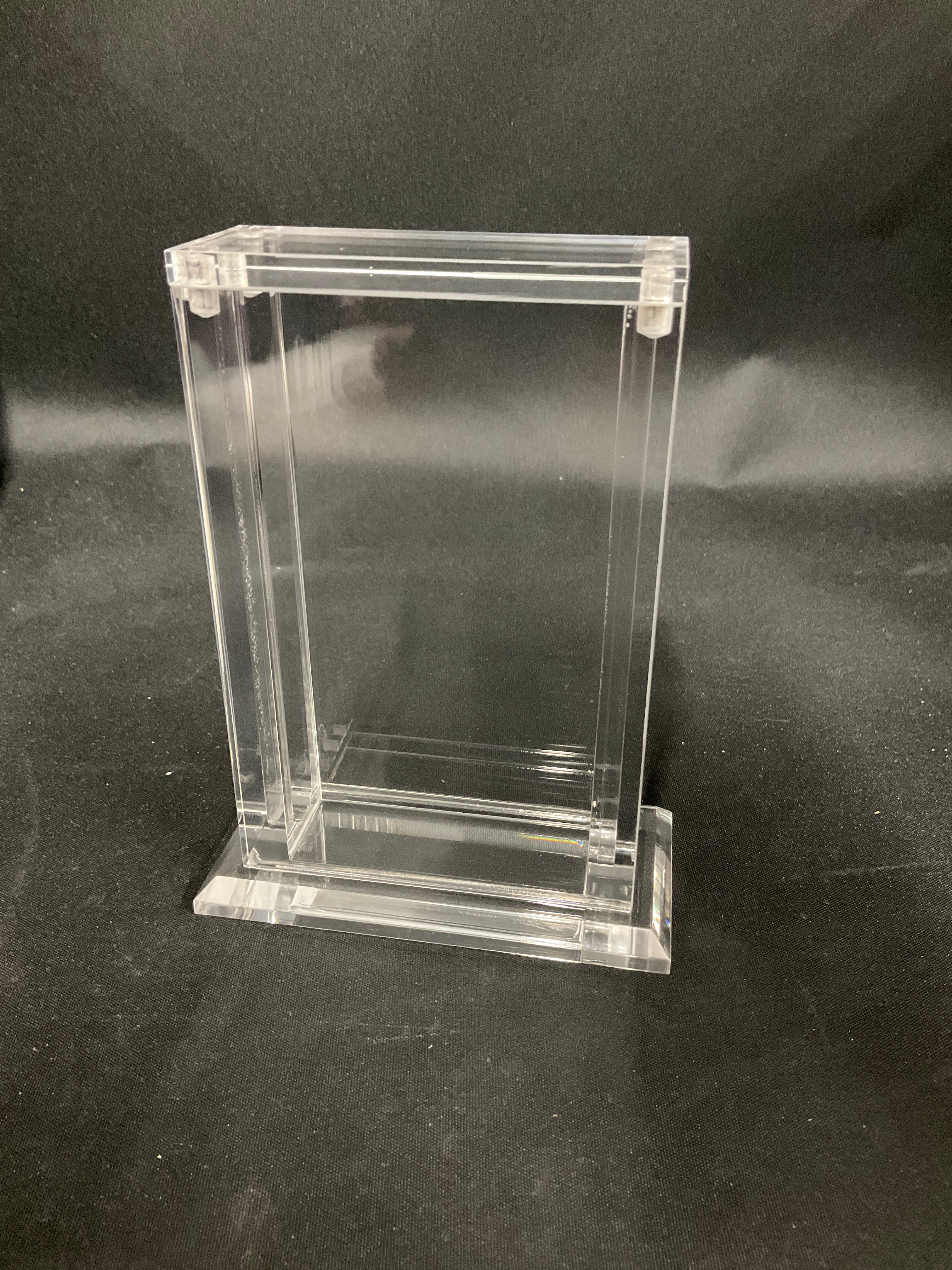 Fanatics Magnetic One-Touch Card Display Case – Collector's World