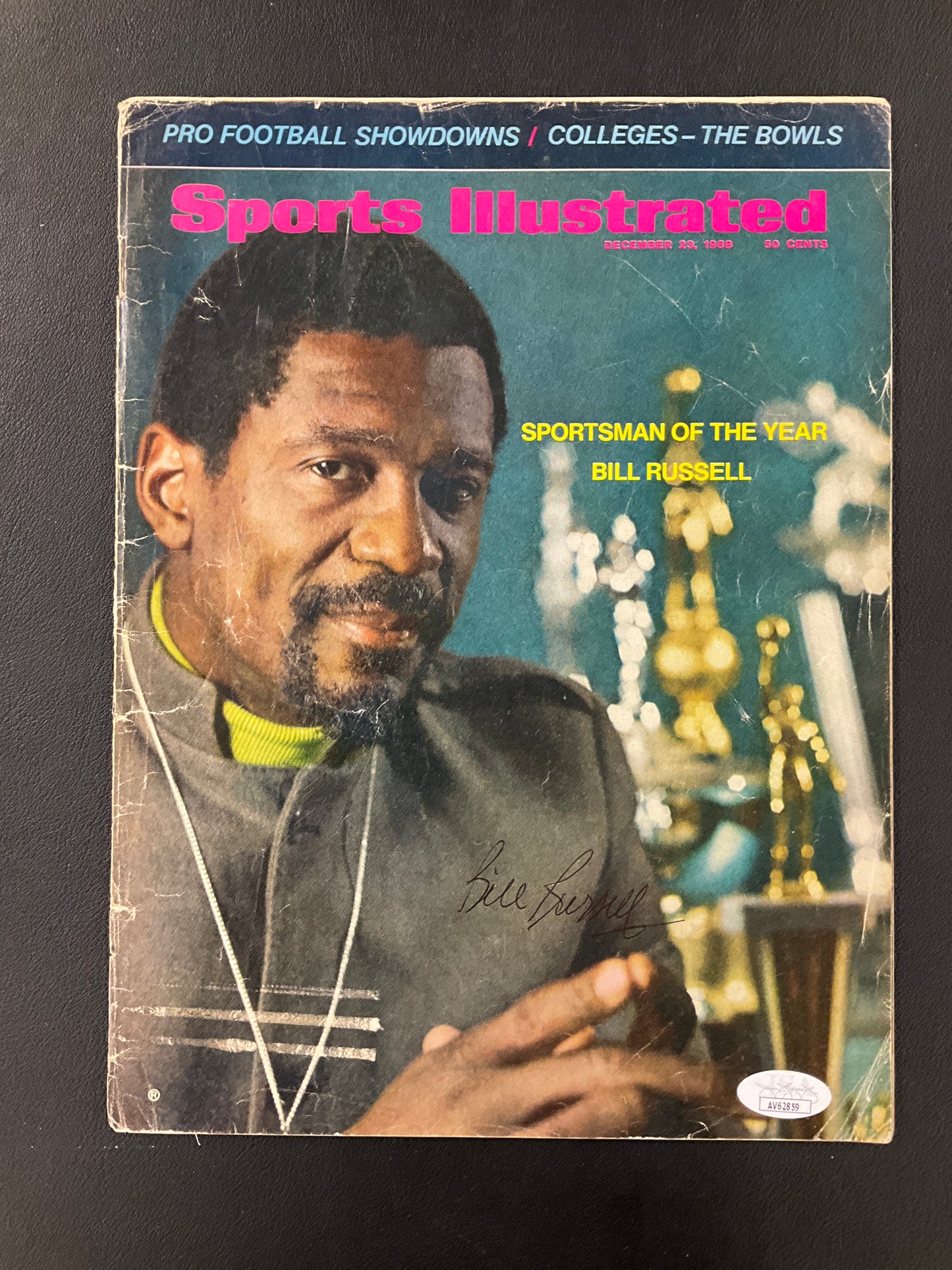 Bill Russell Signed Sports Illustrated NBA JSA Certified Auto Boston Celtics 1968