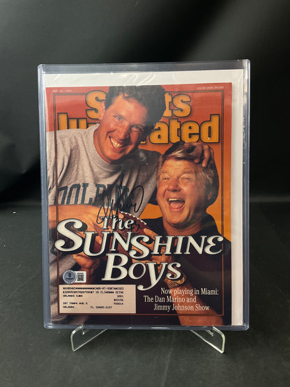 Dan Marino Signed Sports Illustrated NFL Beckett Certified Auto Miami Dolphins