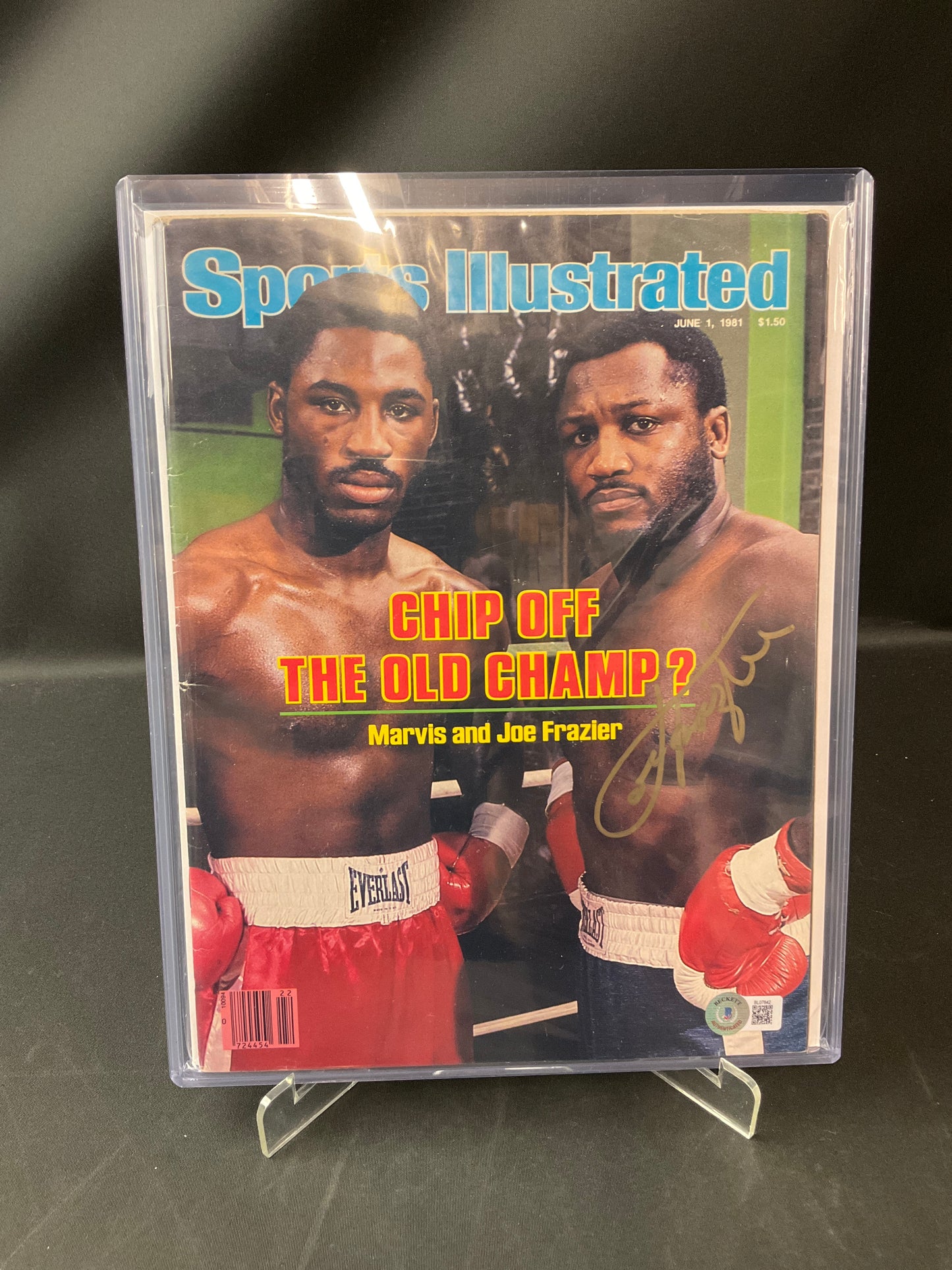 Joe Frazier Sports Illustrated Boxing Beckett Certified Auto 1981