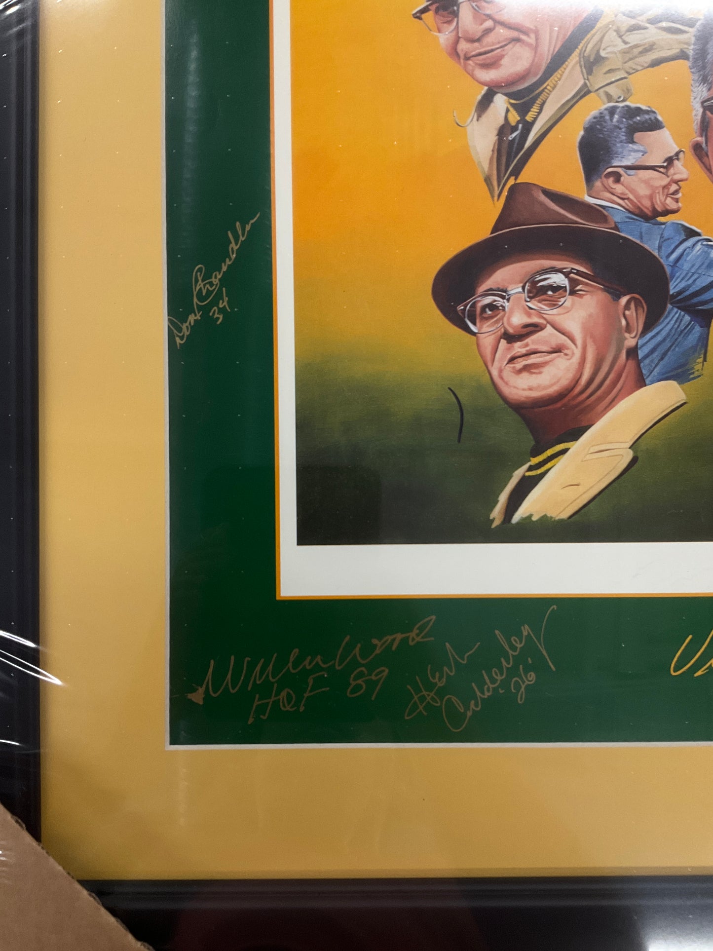 Green Bay Packers 16x20 featuring Vince Lombardi Portrait SIGNED by 7 SB I, II Packers!